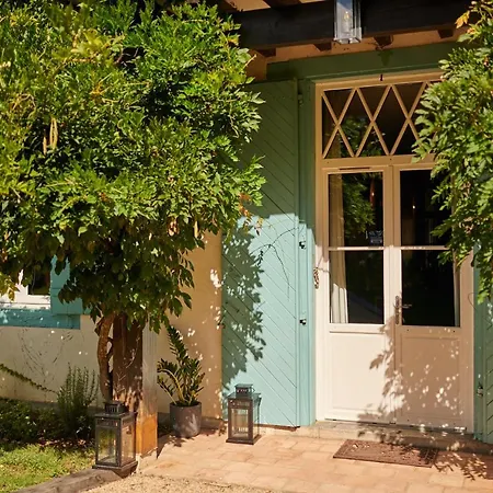 Bel Air Des Landes كاستيتس